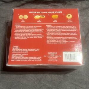 Brand new mini pie mold